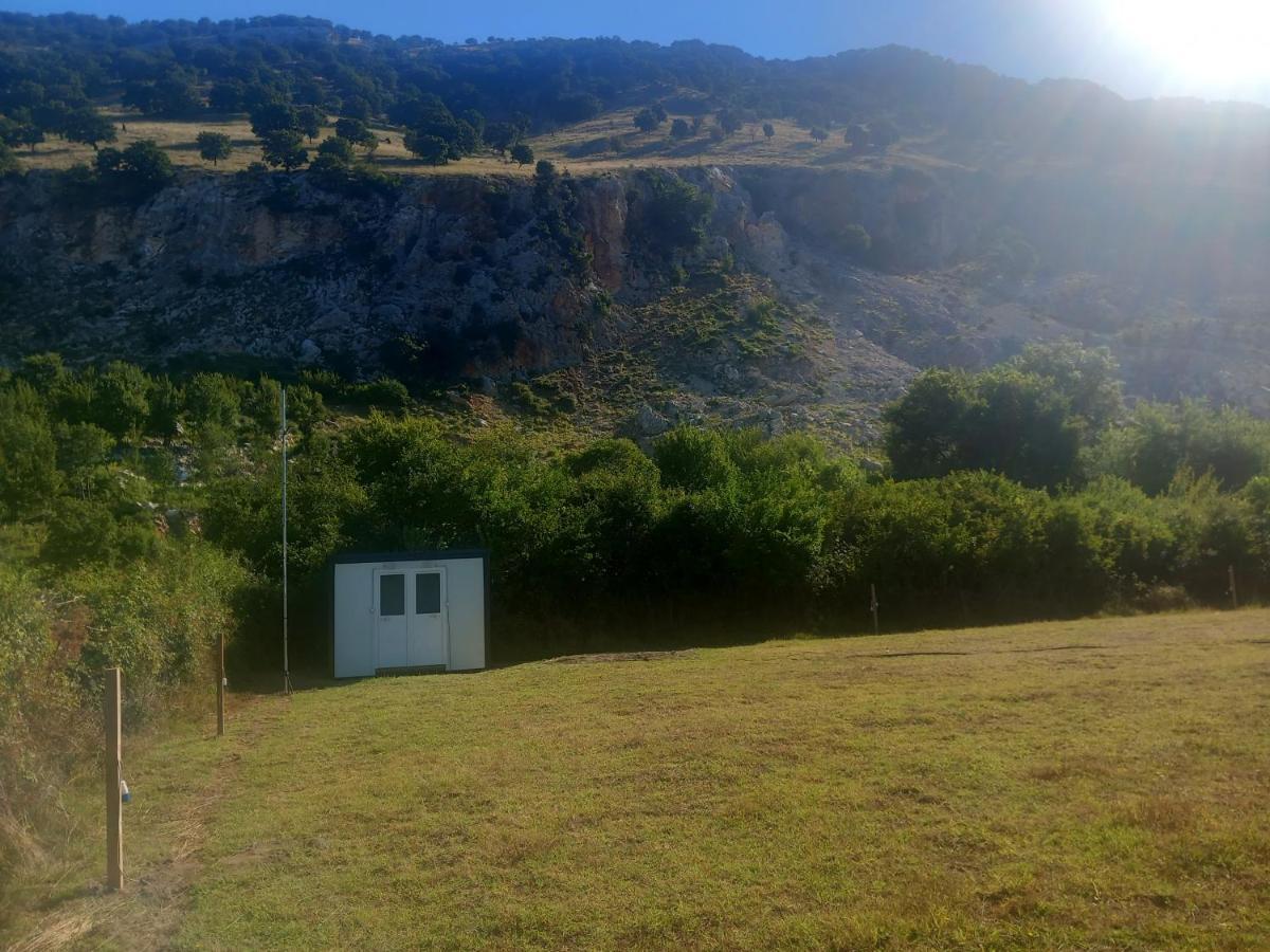 Hotel Camping Gjelaj Baks-Rrjoll Exteriér fotografie